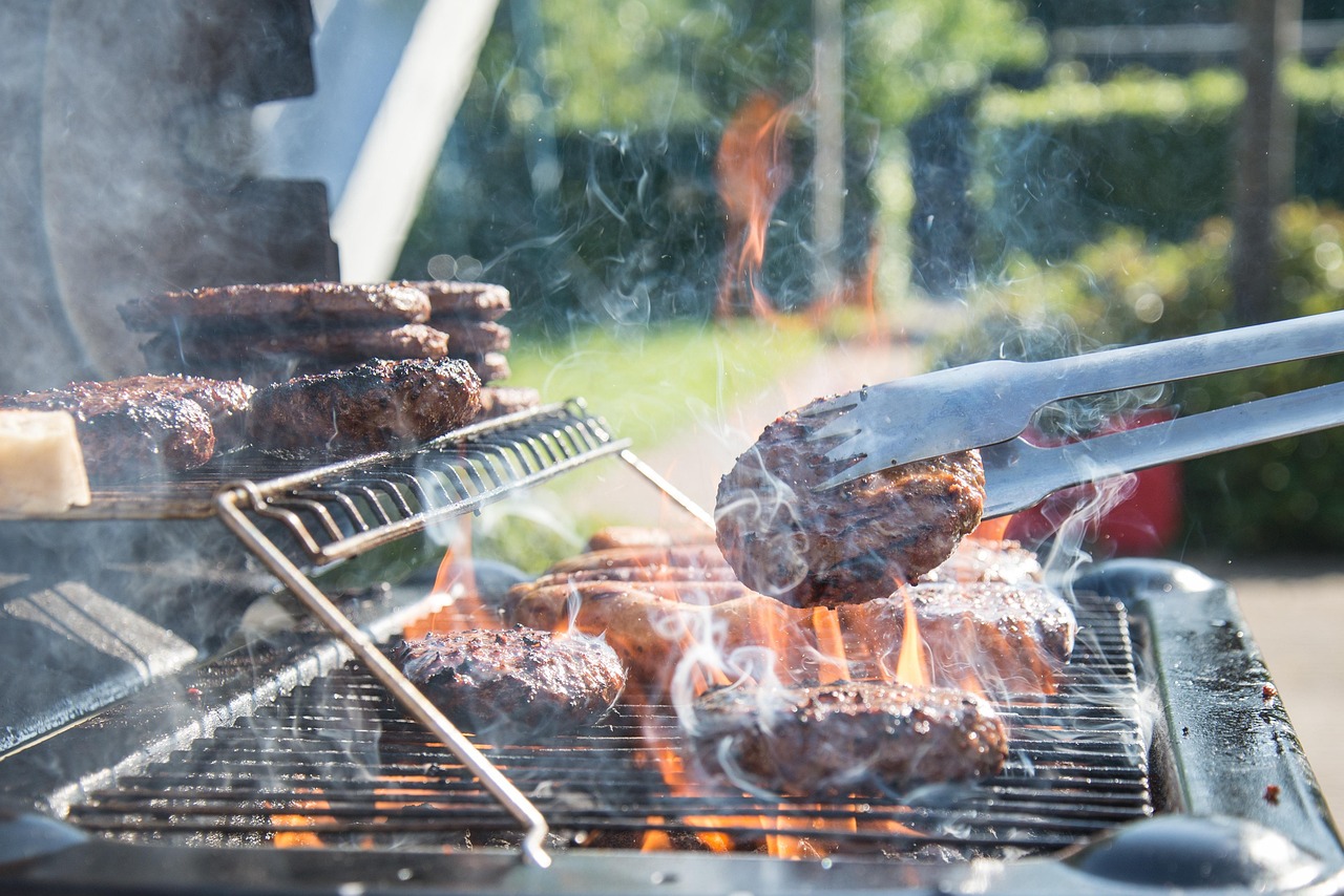barbecue, hamburger, food, burger, meat, beef, meal, grilled, american, grill, snack, bbq, restaurant, bun, cooking, tomato, bread, fresh, classic, barbecue, barbecue, grill, bbq, bbq, bbq, bbq, bbq